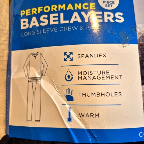 Cuddl Duds boys size XL Performance Base layer, long sleeve crew & pants NWT - Picture 2 of 7